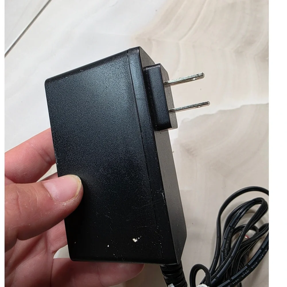 Sagemcom AC Adapter 12V‎ 2.5A Power Supply MSA-C2500IS12.0-30D-US Red Tip W4